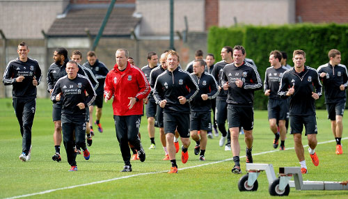 赵松源：想要帮助球队要先适应打法；希望脚下和头球兼备（赵松源：融入球队战术才能更好贡献，力争脚下与头球俱佳）