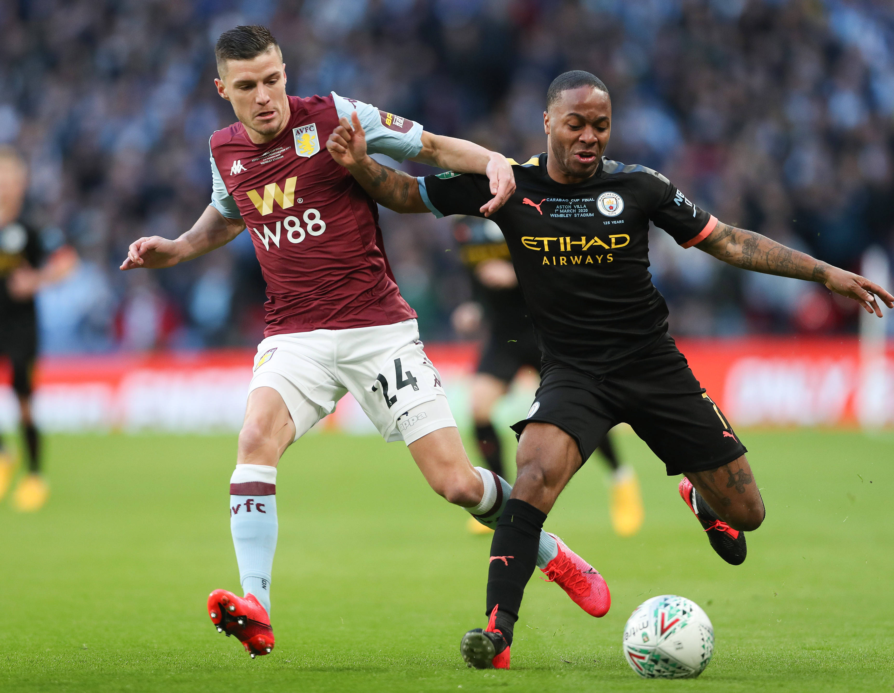 卡拉格公开向萨拉赫道歉，强调其利物浦贡献（卡拉格公开向萨拉赫致歉并肯定其对利物浦的贡献）