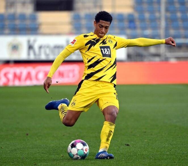 科莫利：尤文的DNA是胜利；足球书籍有些无聊我喜欢科学文章（科莫利：尤文骨子里是赢家；足球书乏味，我偏爱科学读物）