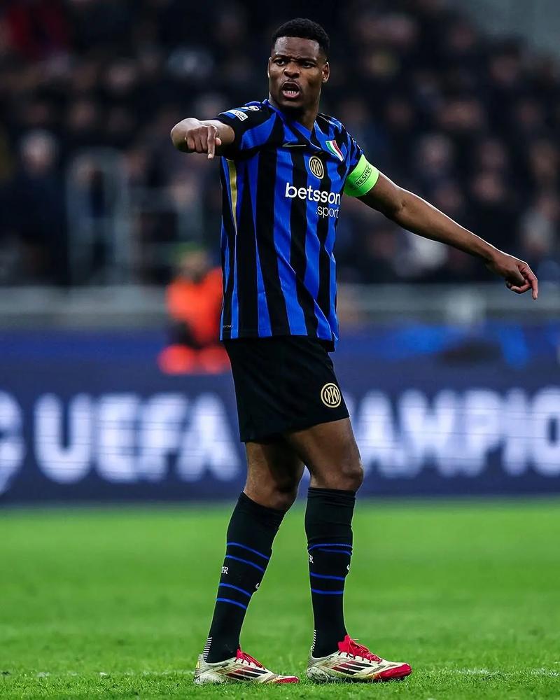 波波维奇：上场的失球很可惜，丢球原因在于特里温和古德温（波波维奇：上场丢球太可惜，特里温与古德温是主因）