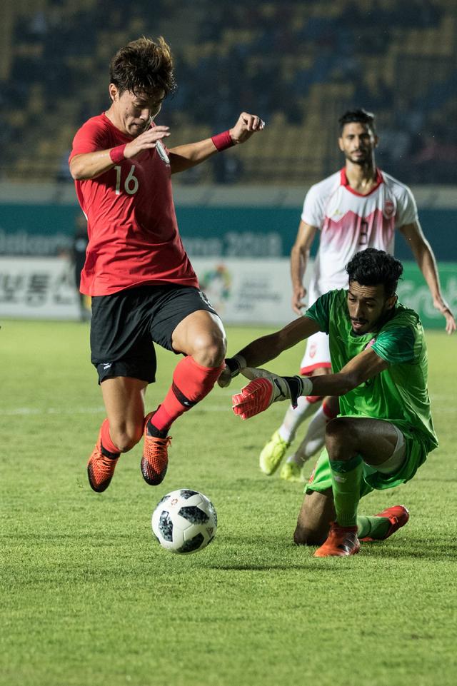 魏登费勒：都在猜诺伊尔是否回归德国队，这对鲍曼而言不公平（魏登费勒：围绕诺伊尔是否回归的猜测，对鲍曼不公平）