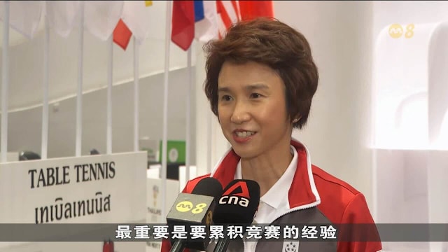 英媒：曼联对多特边锋阿德耶米感兴趣，但球员倾向于加盟阿森纳（英媒称曼联相中多特翼锋阿德耶米，球员更青睐投奔阿森纳）