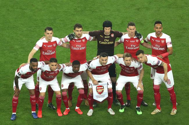 图片报：葡体主席曾在部队服役，成葡体高层前是葡体的队医（图片报：葡体主席具军旅背景，升任高层前曾任球队队医）