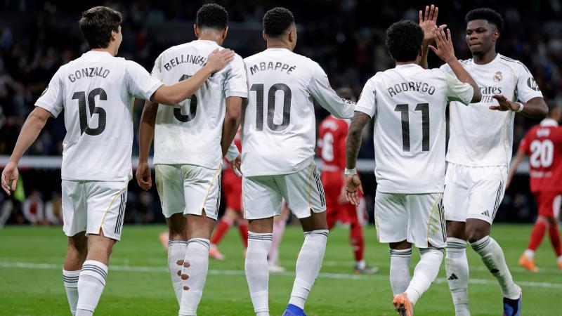 云达不莱梅vs科隆：菅原由势、施密德首发，比尔特、卡明斯基出战（云达不莱梅迎战科隆：菅原由势、施密德首发，比尔特、卡明斯基出场）