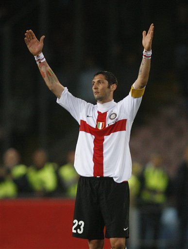 13胜4平，那不勒斯自1987年以来首次全年意甲主场保持不败（那不勒斯全年意甲主场13胜4平，自1987年以来首次不败收官）