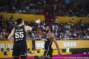 居功至伟，穆斯卡特带海港两年赢得三座奖杯（穆斯卡特两年率海港收获三冠）