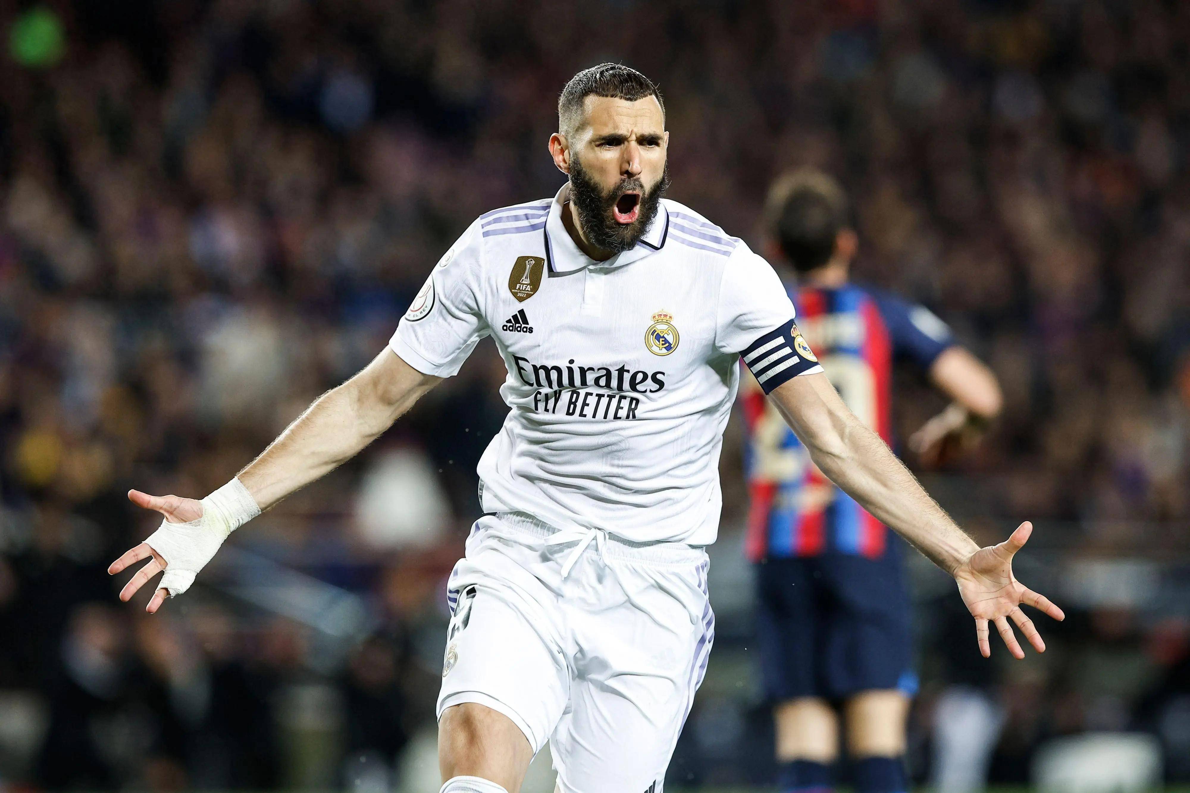 因为曾被纪律处罚，穆斯卡特无缘中超最佳教练候选（曾受纪律处分，穆斯卡特无缘中超最佳教练提名）