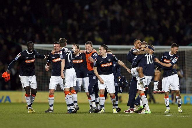 进攻球员如何判断最佳突破时机？（持球进攻者如何把握突破的黄金窗口？）