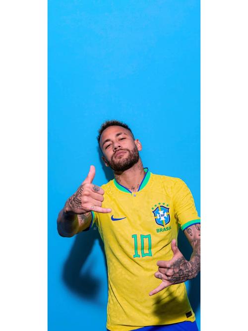 史上最火爆！2025赛季中超联赛现场观众总数首次突破600万（空前热度！2025赛季中超现场观众总数首破600万）