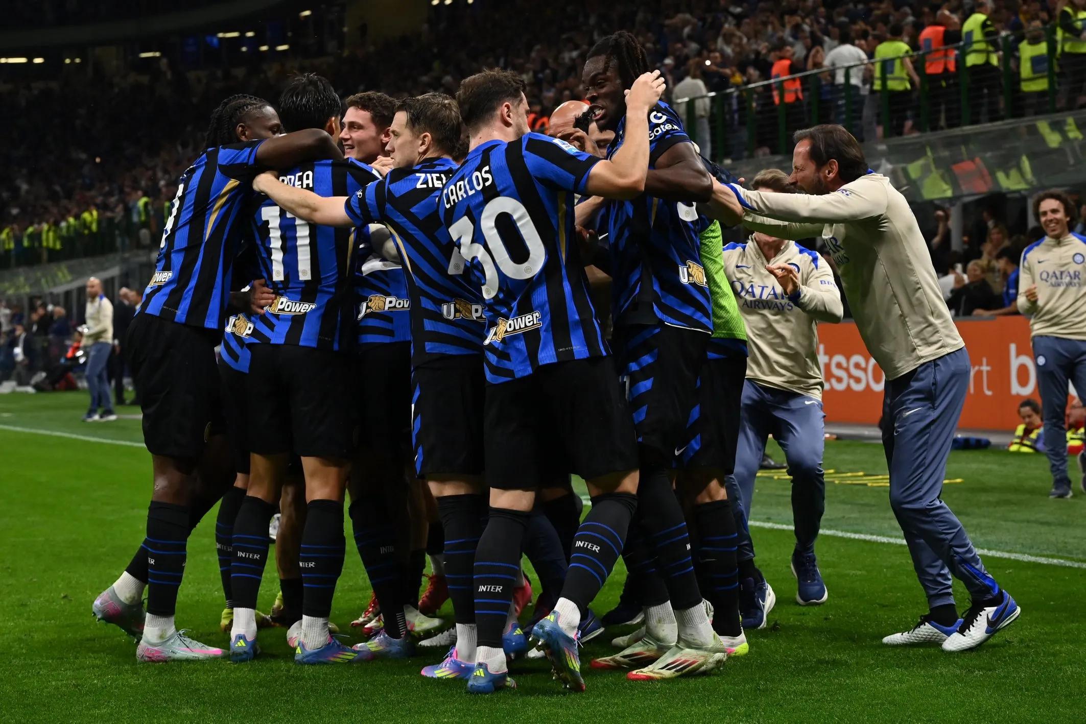 德转33岁+球员身价前10：萨拉赫4500万第1，梅西第7，C罗第9（德转33岁以上球员身价TOP10：萨拉赫4500万居首，梅西第7，C罗第9）