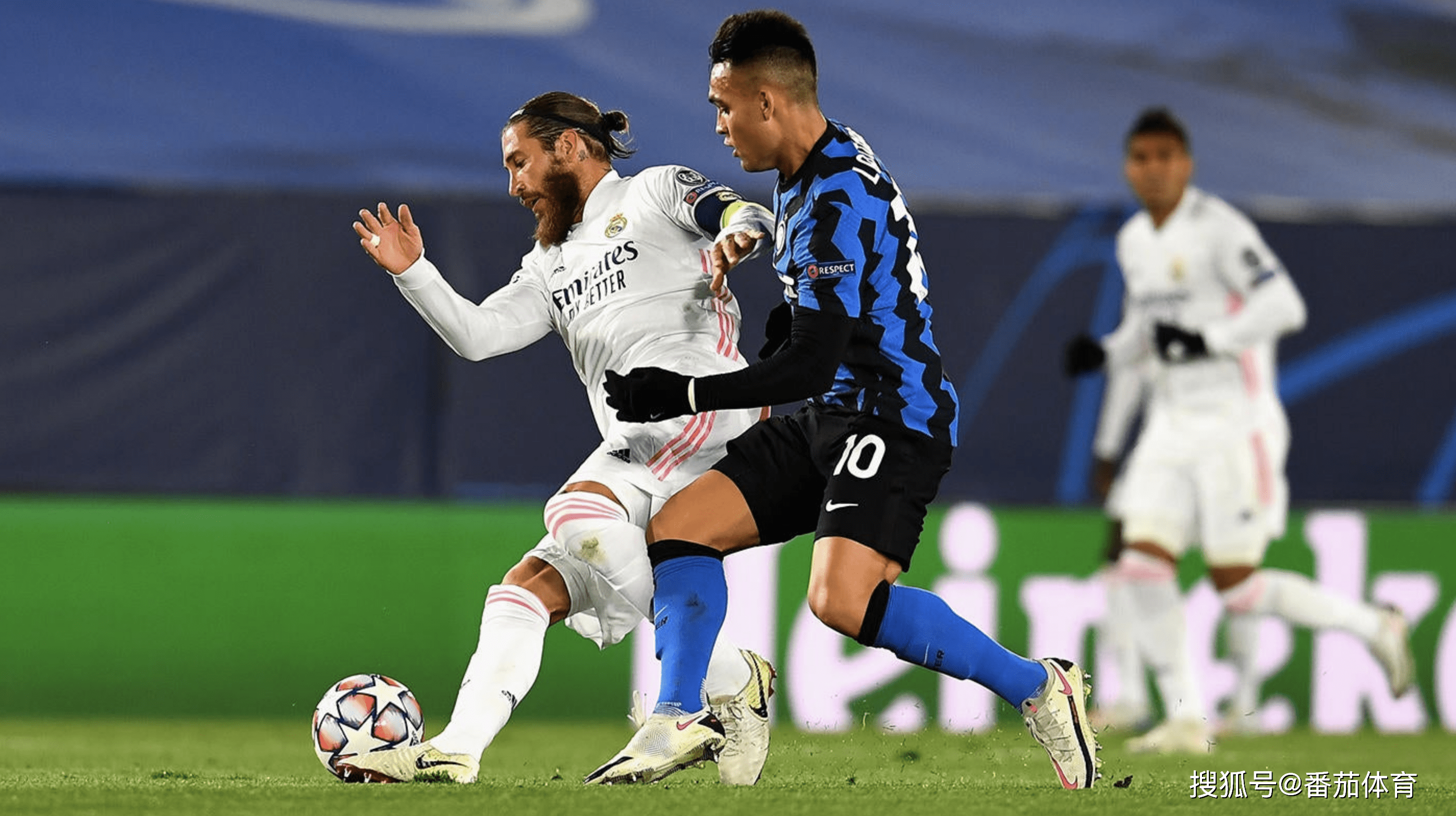 38岁后单赛季为意甲升班马攻入至少4球，瓦尔迪是历史第二人（瓦尔迪成史上第二位38岁后单季为意甲升班马攻入至少4球的球员）